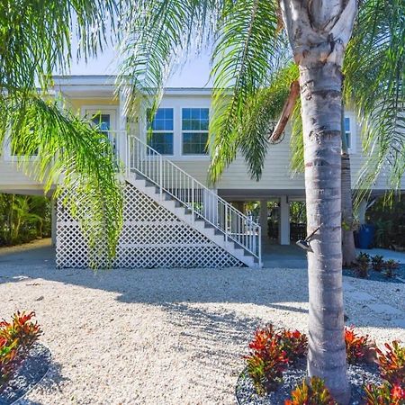 Loggerhead Lagoon - Modern Waterfront Home Pirates Cove المظهر الخارجي الصورة