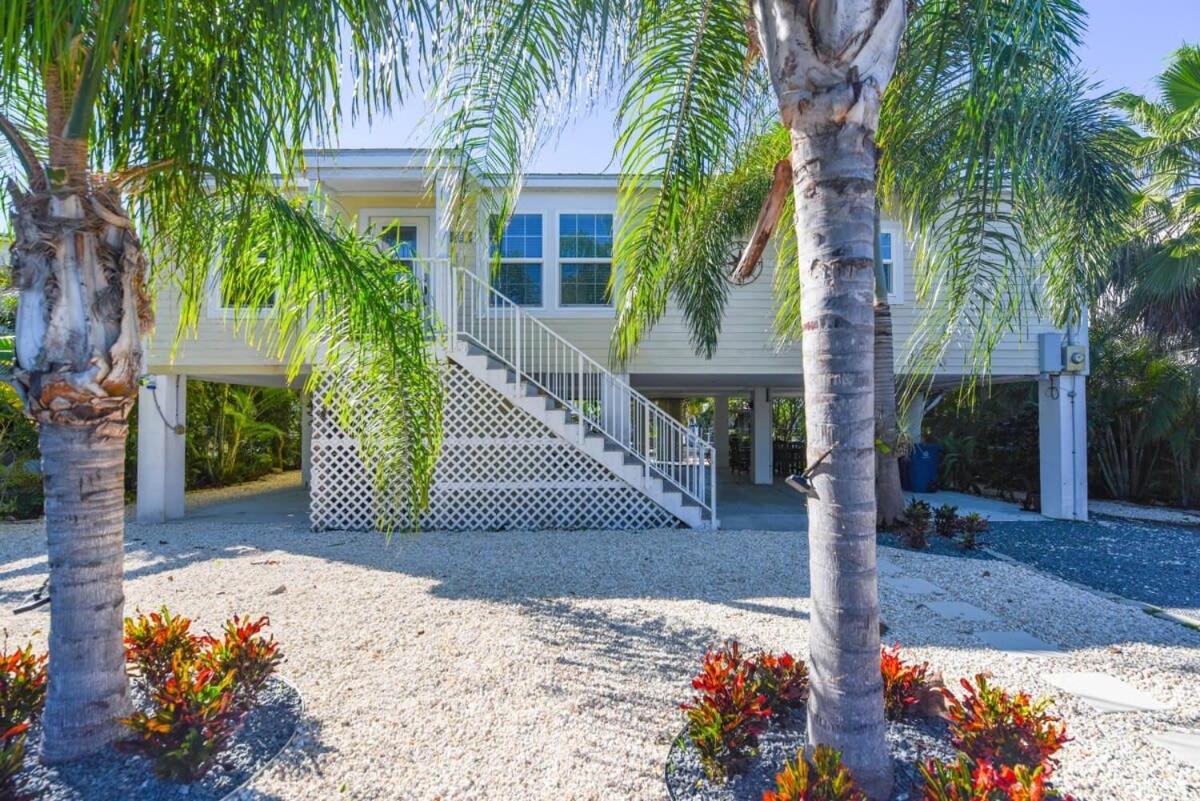 Loggerhead Lagoon - Modern Waterfront Home Pirates Cove المظهر الخارجي الصورة