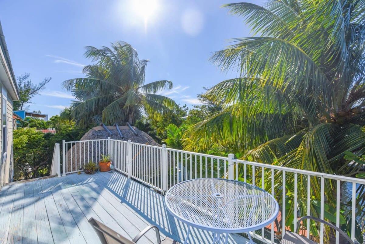 Loggerhead Lagoon - Modern Waterfront Home Pirates Cove المظهر الخارجي الصورة