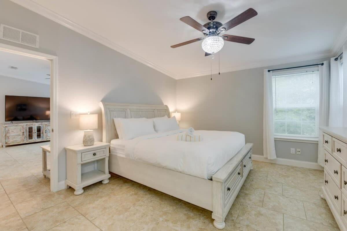 Loggerhead Lagoon - Modern Waterfront Home Pirates Cove المظهر الخارجي الصورة
